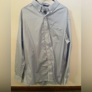 Men’s Duluth Trading Co button up with magnetic buttons